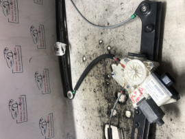 Macara geam stanga fata BMW X3 2006