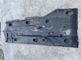 Scut lateral stanga Skoda Octavia 3 Break 2.0 Motorina 2014