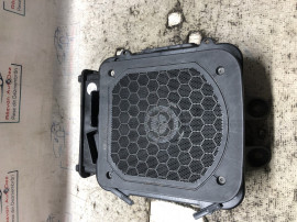 Boxa podea dreapta BMW Seria 2 F46 1.5 Benzina 2016