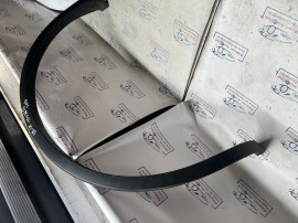 Bandou aripa dreapta spate Volkswagen Touareg 2012