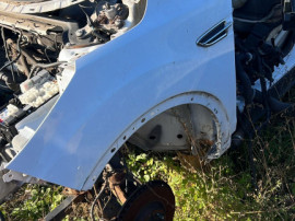 Aripa Stanga Fata Ford Kuga 2014