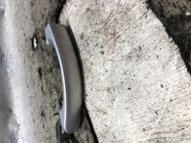 Maner exterior stanga spate Volkswagen Golf 5 2005