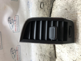 Grila centrala dreapta Skoda Karoq 1.5 Benzina 2018