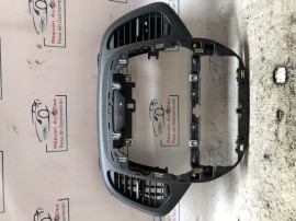 Grila ventilatie centrala Renault Captur 0.9 Benzina 2018