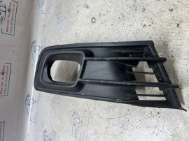 Grila proiector dreapta Renault Captur 2018