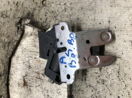 Broasca hayon Nissan Qashqai 2012