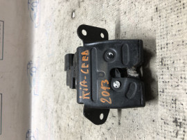 Broasca hayon Kia Ceed 2013