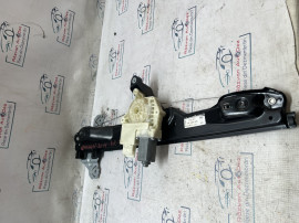 Macara geam dreapta fata Nissan Qashqai 2014