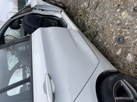Prag dreapta tabla BMW Seria 2 F46 2016