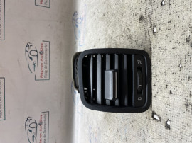 Grila ventilatie stanga Skoda Yeti 2.0 Motorina 2015