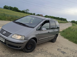Volkswagen Sharan 2007 1.9 TDI 7 locuri = posibilitate rate