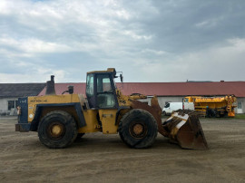 Incărcător frontal vola Hanomag 70E, 5 metri cubi