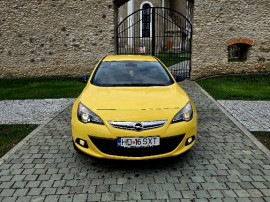 Opel Astra J GTC 1.6 180 cp benzină