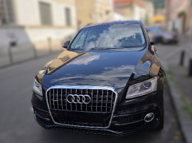 Audi Q5 S-Line 3.0TDI 258cp Quattro, DSG S-tronic, Navi, Xenon, Piele, B&O, Pan