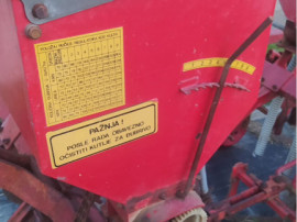 Cultivator de porumb