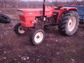 Tractor Fiat 640