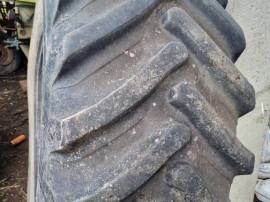 650/75R32 anvelope fără crăpături