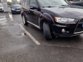 Mitsubishi Outlander 2.2