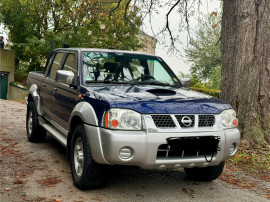 Nissan Pickup &icirc;n stare foarte bună