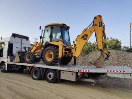 Avantajos Buldoexcavator JCB 3 CX