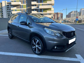 PEUGEOT 2008 GT-line an 2019 mot 1.2 benzina 110 cp euro 6. 122.000km