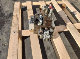 Distribuitor hidraulic 3944698 pentru incarcator frontal Atlas 65