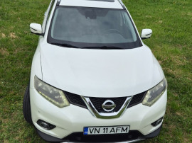 Nissan X-Trail T32, 7 locuri, cutie automata, 2015