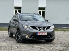 Nissan Qashqai Tekna 2WD*BiXenon*benzina*camere 360*af.2016 luna 07*navi*pano