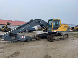 Senile excavator pe senile Volvo EC 240 BLC piese