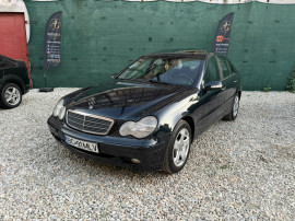 Mercedes C220 CDI W203 2002 &bull; Automat &bull; Trapă &bull; Piele &bull; Distribuție Schimbată