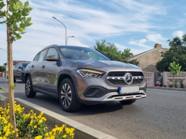 Mercedes-Benz GLA 200d an 2021