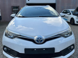 Toyota Auris hybrid 81.000 km!
