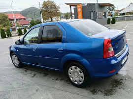 Dacia Logan 2012