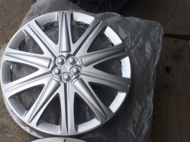 Jante Logan 3,capace 13 '' becuri auto,bara remorcare,cric tip vinci