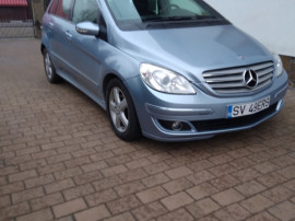 MERCEDEZ BENZ AN 2007