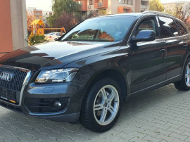 Audi Q5 S-line an 2010 mot 2.L.tdi 170 cp Quattro