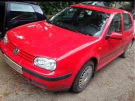 Dezmembrez VW Golf 4