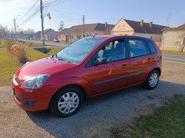 Ford fiesta an 2008 benzina 1.3 klimatronic adus recent