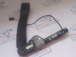 Boxa stanga fata Audi A4 B9