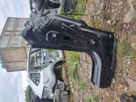 Fuzeta stanga fata Volkswagen Touran 1.9 Motorina 2006