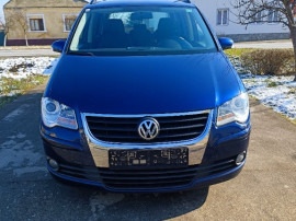 Vw Touran an 2008 diesel 1.9 tdi klimatronic adus recent