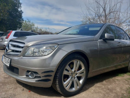 Mercedes w204 c180 kompressor /manual / benzina 1,6/ gpl/ full option