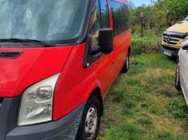 Ford Transit 8+1