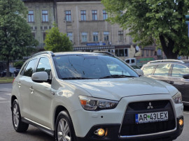 Mitsubishi Asx ,4x4 la buton