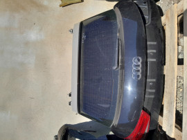 Hayon Audi A1 2012