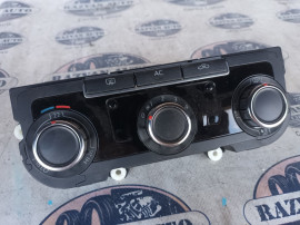 Panou comanda clima Volkswagen Golf 6
