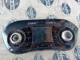 Panou comanda clima Nissan Juke