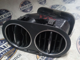 Grila ventilatie stanga Volkswagen Golf 6 Plus 2009