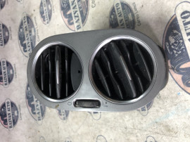 Grila ventilatie stanga Volkswagen Golf 6 Plus 2009
