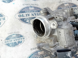 Clapeta acceleratie Audi A4 B8 2.0 2009